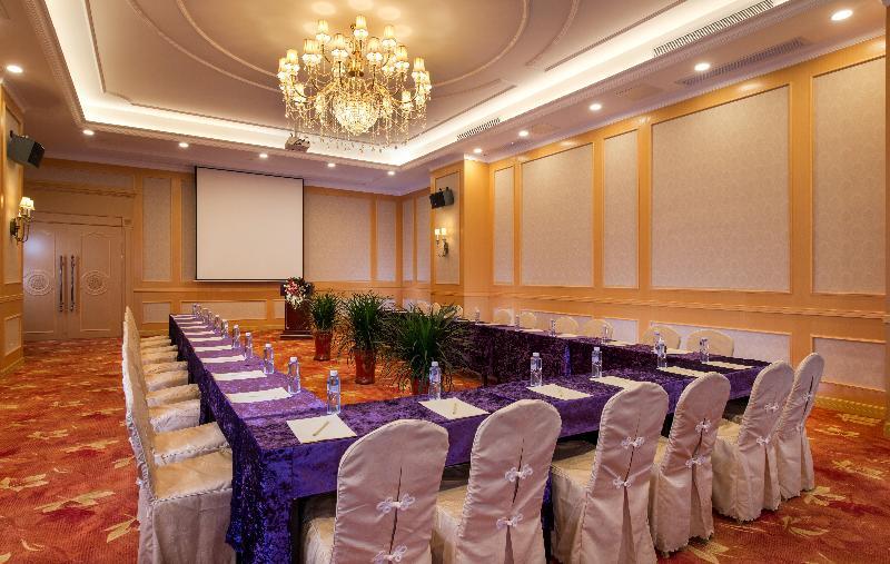 Vienna Hotel Guangzhou Airport Exterior foto