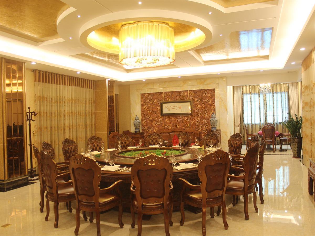 Vienna Hotel Guangzhou Airport Exterior foto