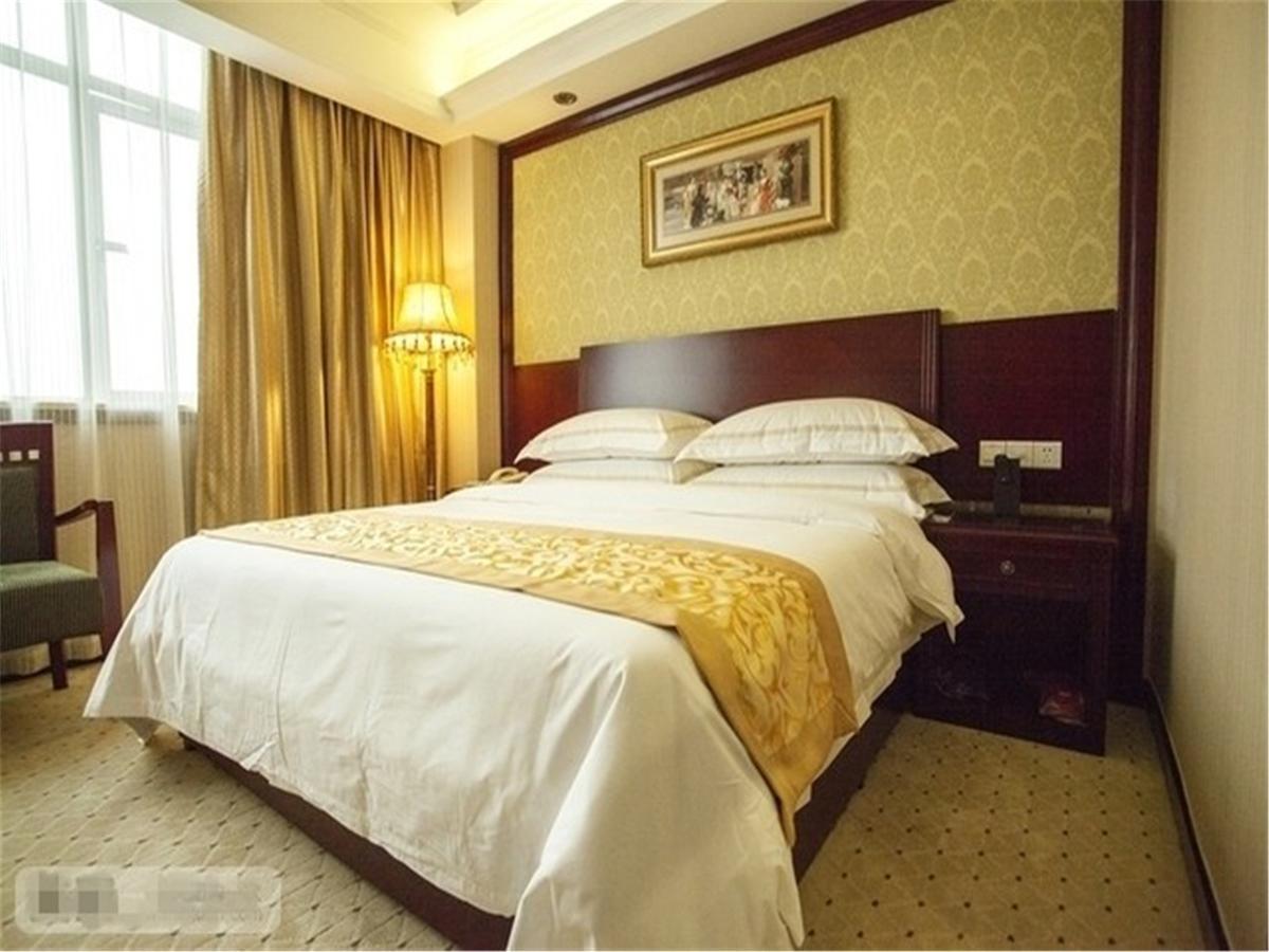 Vienna Hotel Guangzhou Airport Exterior foto